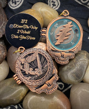 Load image into Gallery viewer, Ripple Pendant w Chain - BigWoollyDesign