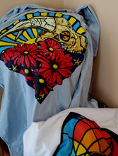 Load image into Gallery viewer, Red Daisies Down Under the Stars T - BigWoollyDesign