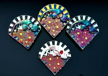 Load image into Gallery viewer, Red Daisies Down Under the Stars - BigWoollyDesign