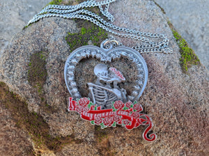 TLEO Pendant with chain - BigWoollyDesign