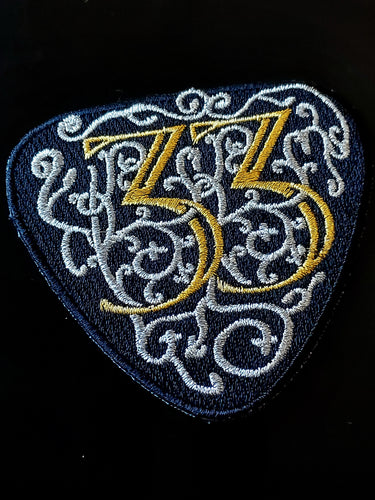 33 pick patch - BigWoollyDesign