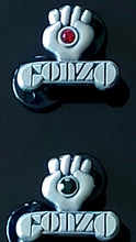 Load image into Gallery viewer, Gonzo 3d mini pin - BigWoollyDesign
